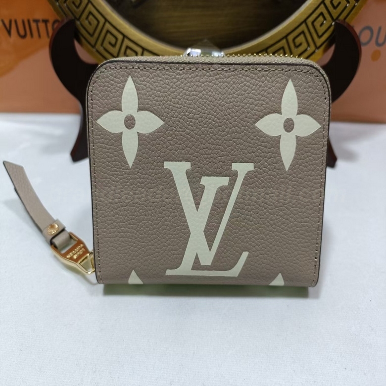 LV Wallets 109